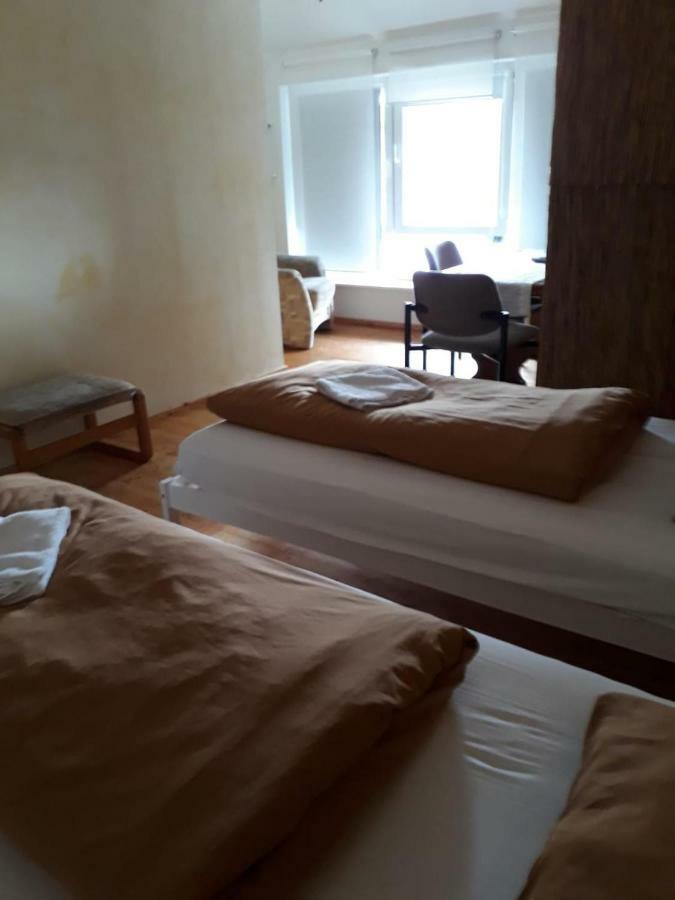 Gaestehaus Gl Guest house Ellwangen